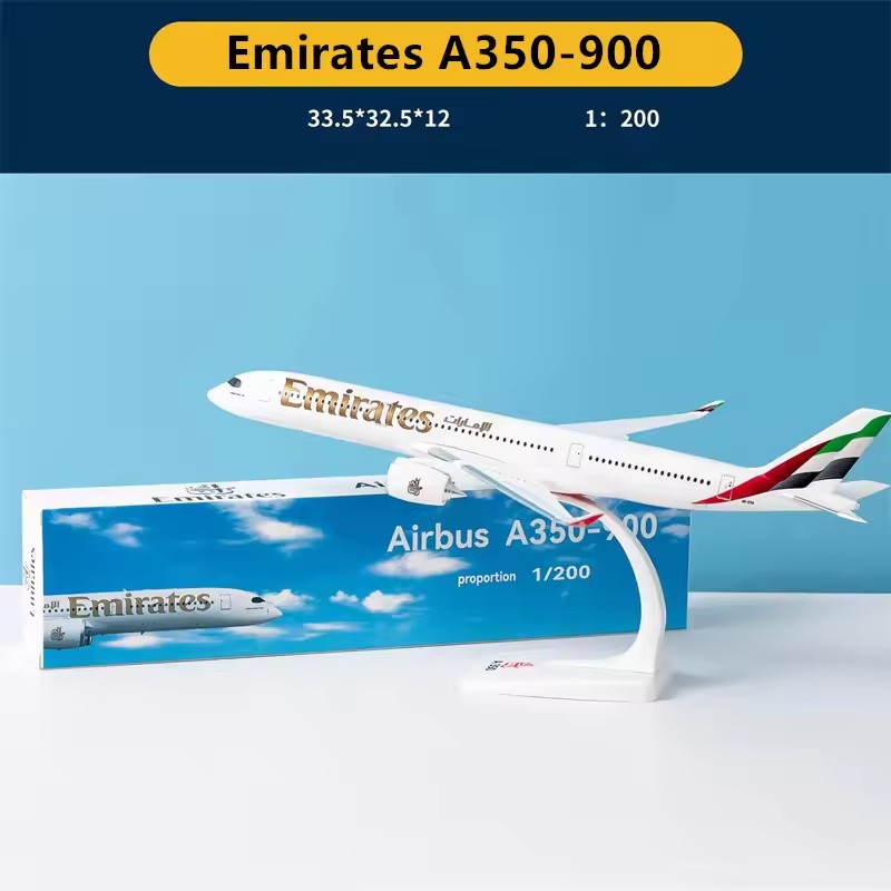 1:200 Model /Lufthansa /TUIB73 - огляд і ціна Model Airplane Plastic