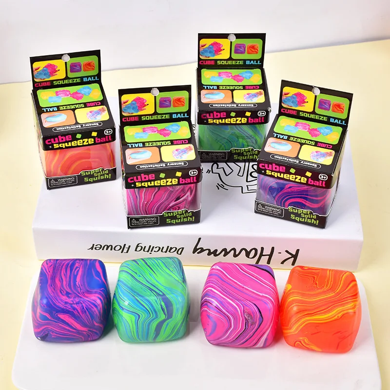 Flowstone ice cubes, squeeze a - огляд і ціна Fidget Cube Original